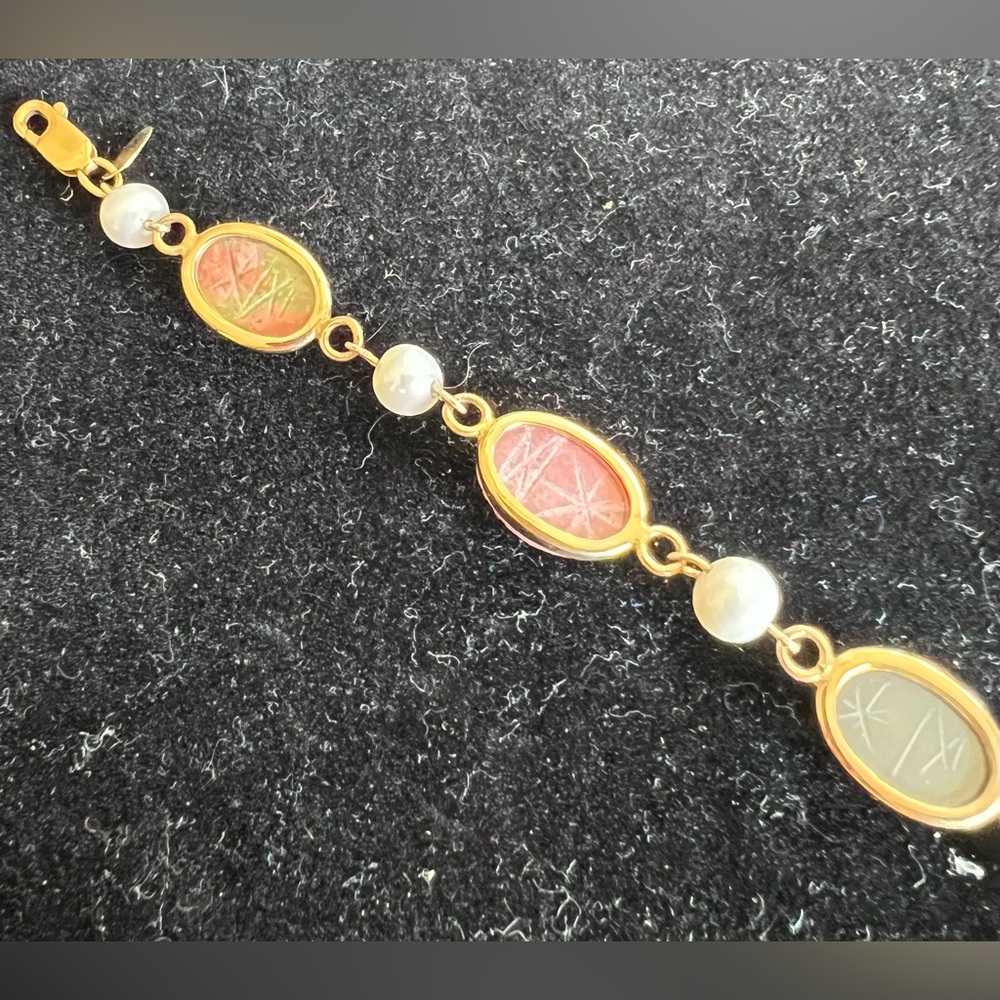 Vintage Scarab bracelet with 5 polished stones. - Picture 2 of 6